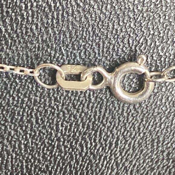 Sterling silver Pisces necklace - Picture 4 of 5